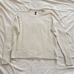 H&M Divided Beige Sweater